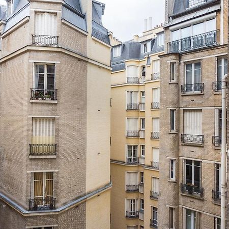 Cmg Paris Exterior photo